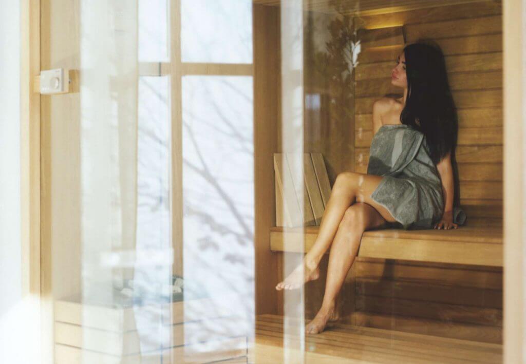 1 Sauna Sky - Thinking about getting a home sauna? Read our guide - Effe Perfect Wellness