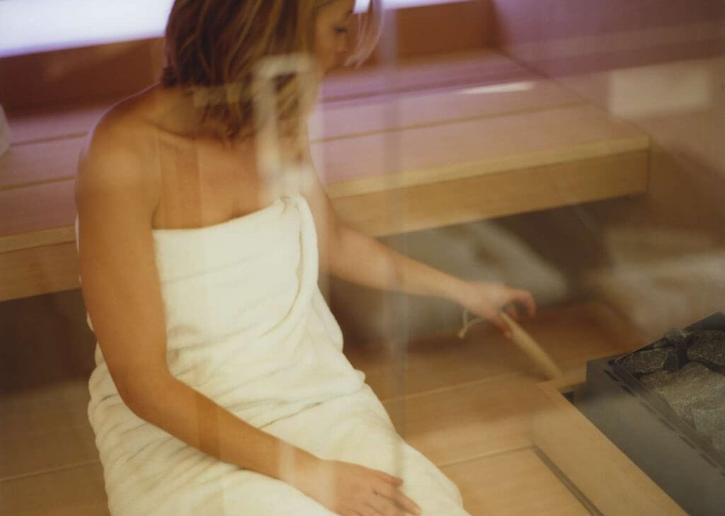 2 Sauna Logica S - The sauna: is it a remedy for the common cold? - Effe Perfect Wellness